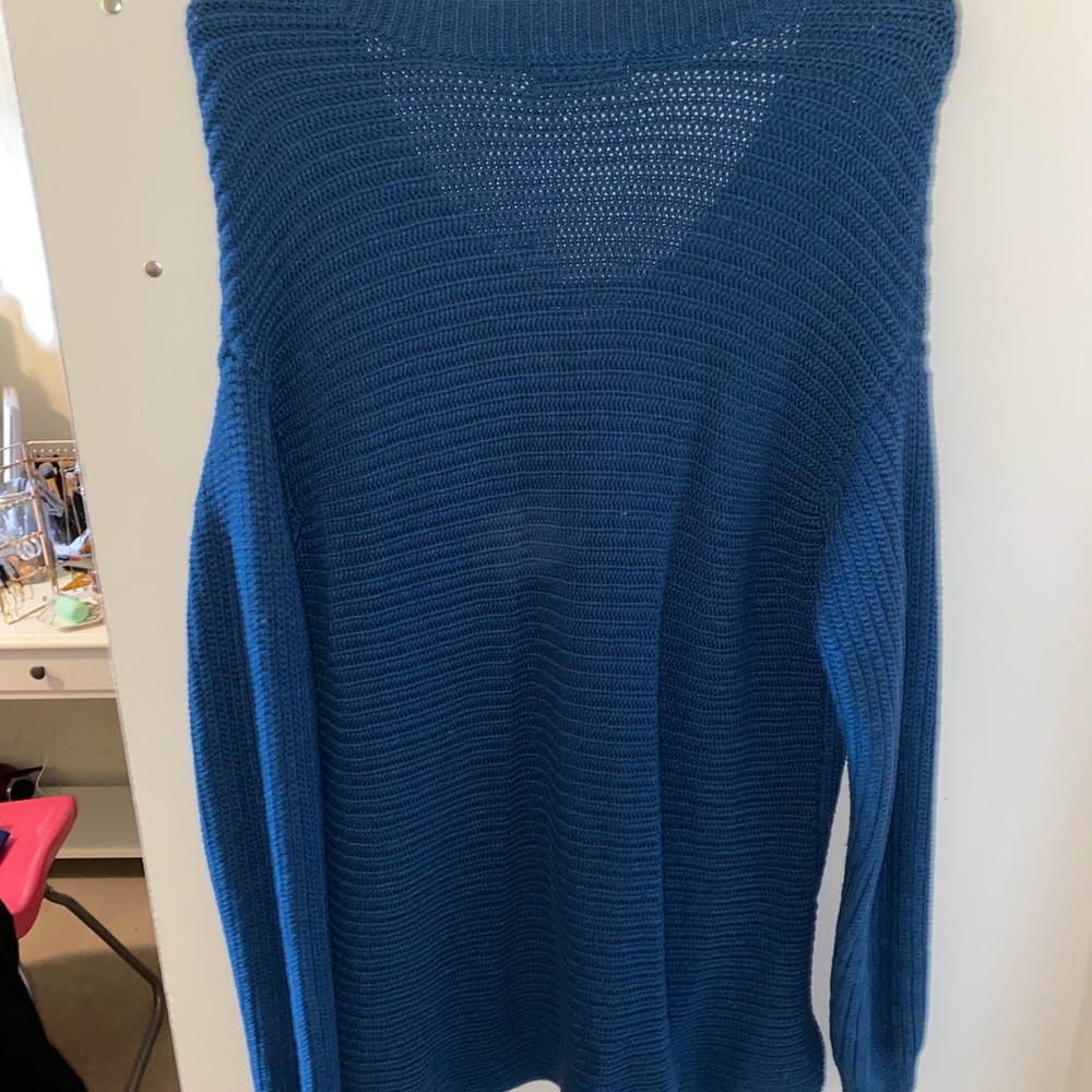 oversized blue sweater - Picture 2 of 3